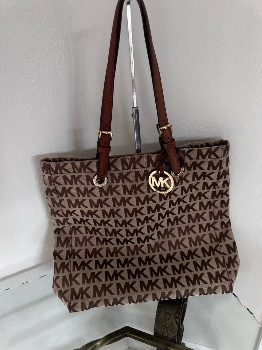 MICHAEL KORS Signature Khaki LargeCanvas Tote with Brown Leather Trim NWOT